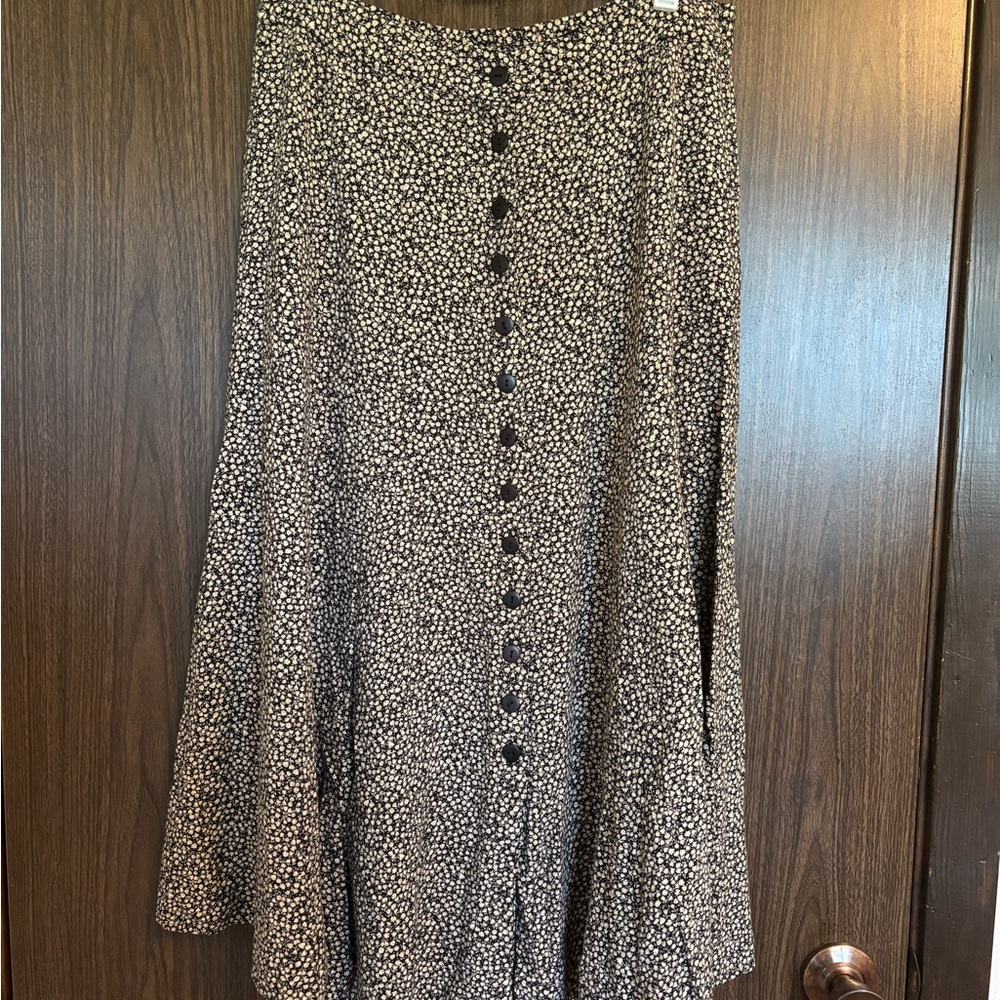 Express Cream and Black Maxi A-Line Skirt